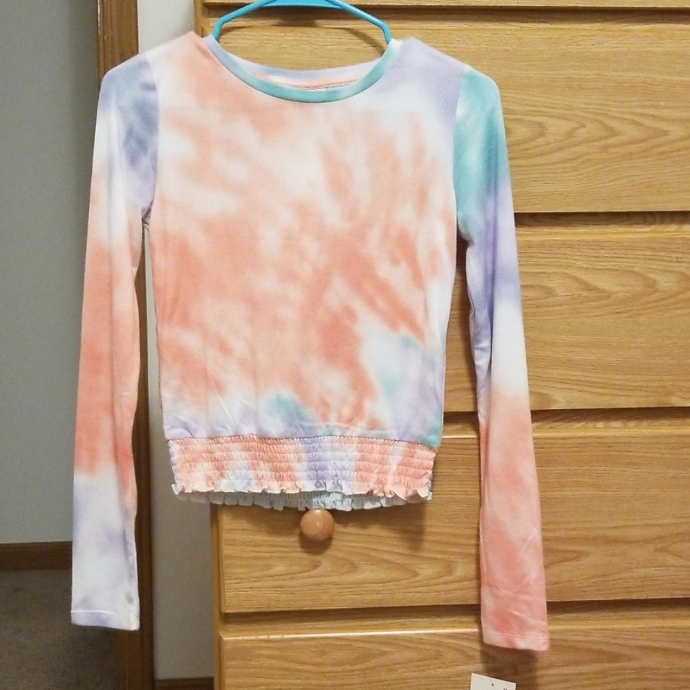 Tye dyed super cozy and soft long sleeve tee NWT - Picture 3 of 7